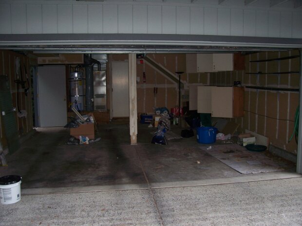 2011-09 Garage